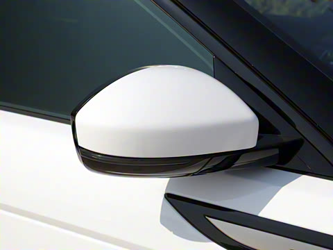 2022�� ����L P300e ���ʽ�綯��ϰ�