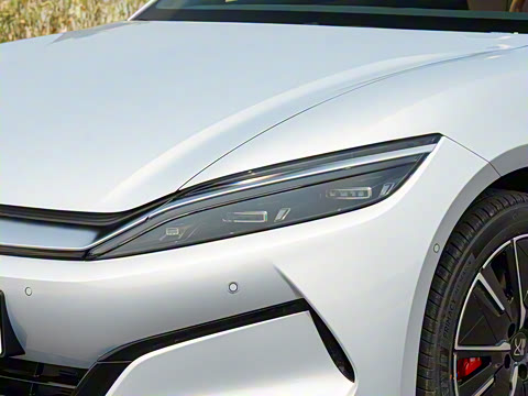 2025�� EV 701KM�����״�������