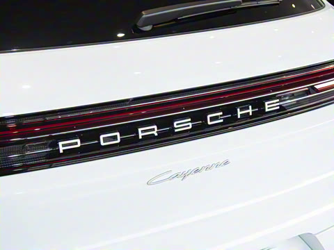 2025�� Cayenne 3.0T ���ΰ�