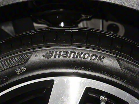 2025�� �Ŀ�� 300TSI DSG׿Խ��