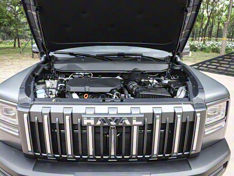 2025�� 2.0T 4WD Ultra