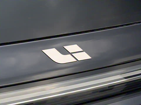 2025�� Ultra ���ܻ��°�