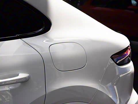 2020�� Cayenne E-Hybrid Coup�� 2.0T