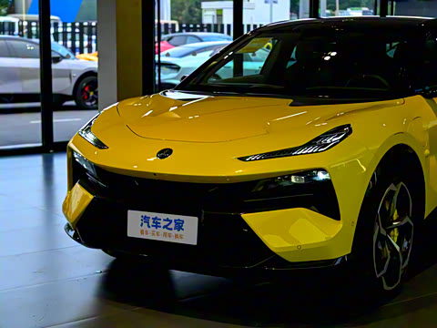 2025�� 900 ������