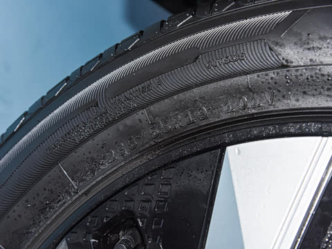 2023�� 110km iE��