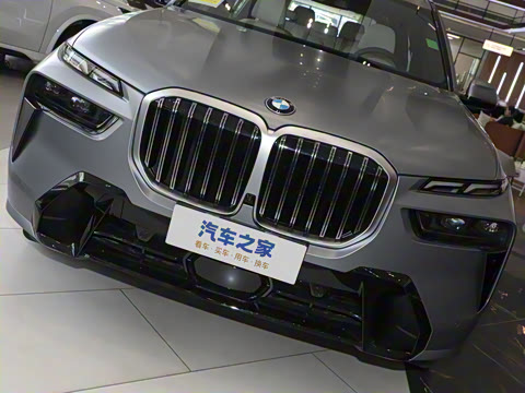 2024�� xDrive40i ������M�˶���װ