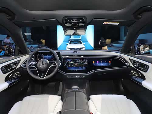 内饰外观外观中控座椅更多图片 >车型图片销售电话剩余时间降价经销商