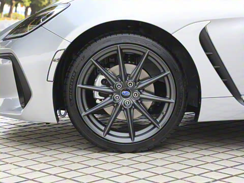 2022�� 2.4L �ֶ���