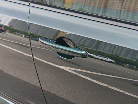 2023�� XFL 2.0T P300 �����콢�˶���