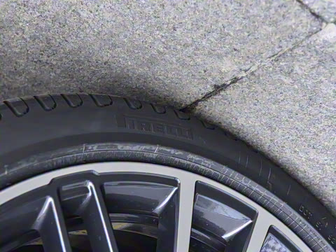 2022�� �Ŀ� 530Li ������ M�˶���װ