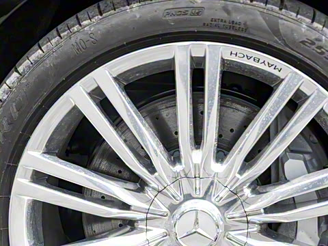 2025�� �Ŀ� S 580 4MATIC