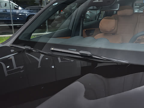 2025�� �Ŀ� GLC 300 L 4MATIC ������ 7��