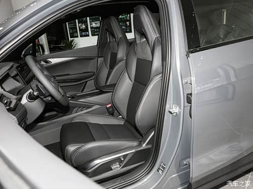 领略不凡实惠之选领克06等您来驾