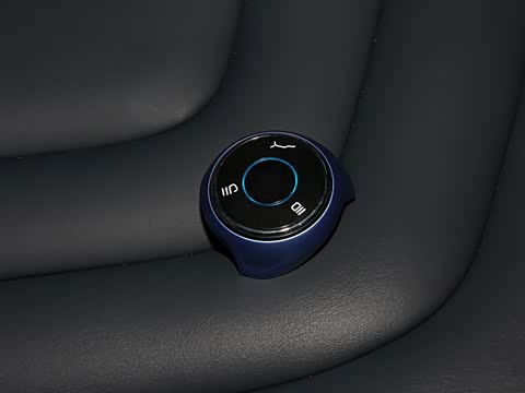 2020�� 400 U��