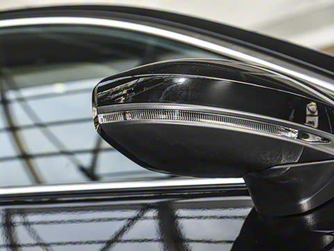 2025�� �Ŀ� 40 TFSI ����������