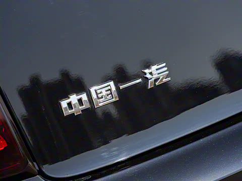 2025�� 2.0T ����������������� 5��