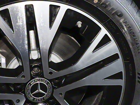 2025�� �Ŀ� GLA 220