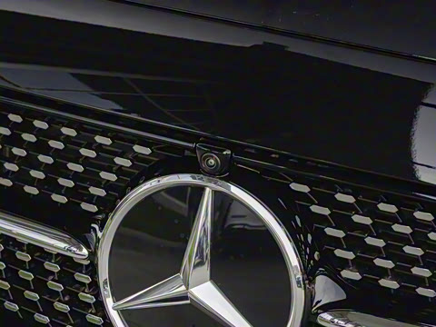 2023�� �Ŀ� E 300 L �˶�������