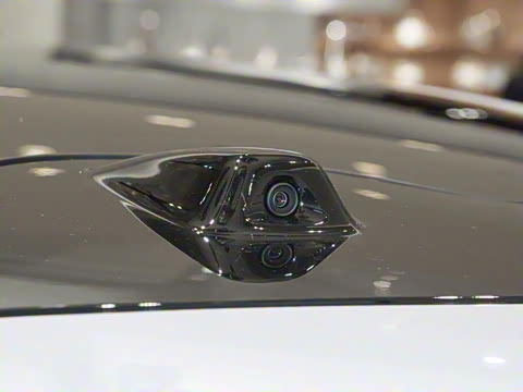 2025�� 75kWh Touring