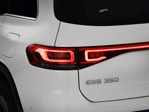 2022�� EQB 350 4MATIC �׷��ر��