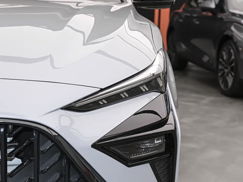 2025�� 1.5T XLINE �����