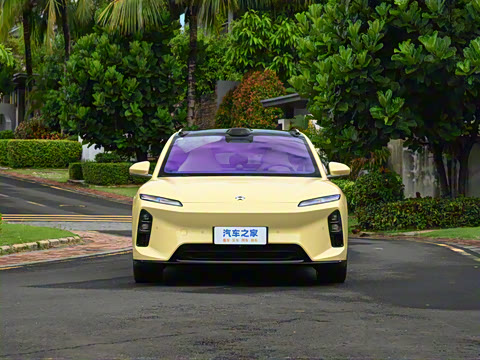 2025�� 75kWh Touring