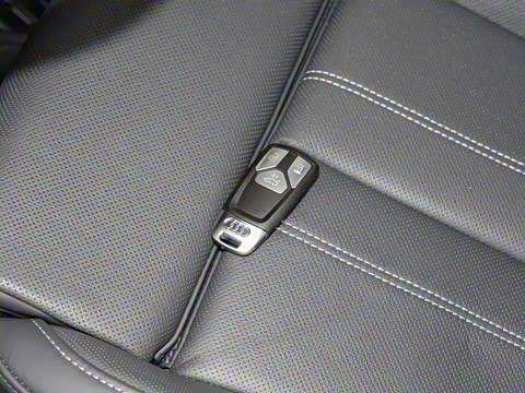 2023�� 40 TFSI ����������