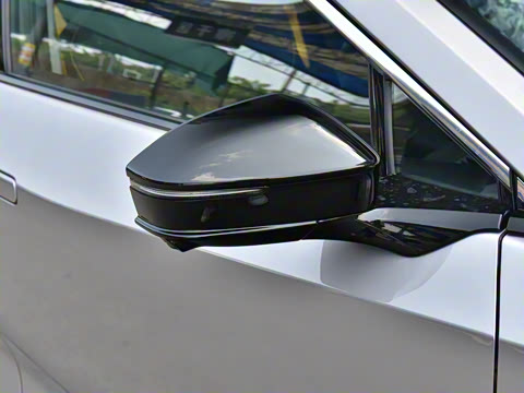 2025�� 630 MAX���а�