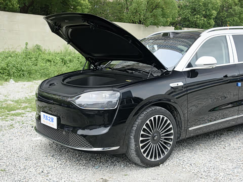 2025�� ���� Ultra�� 100kWh 5����