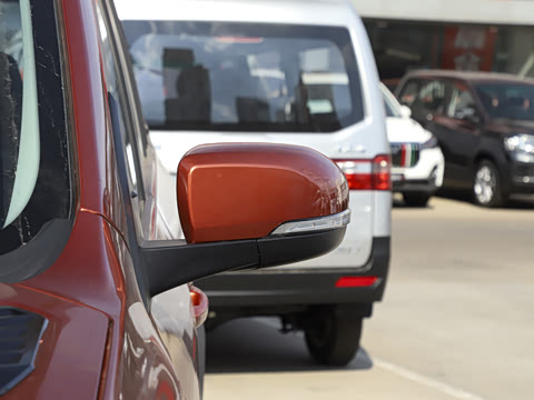 2022�� 1.5L �ֶ���Ӣ�� 7��