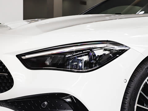 2025�� CLE 260 ���ܳ�