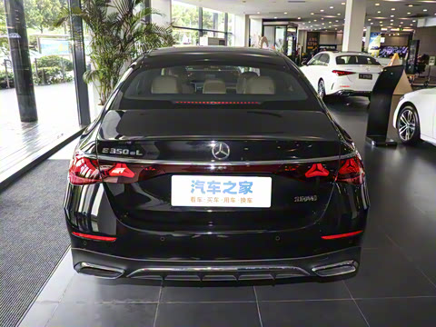 2024�� E 350 e L ���ʽ��϶����˶��γ�