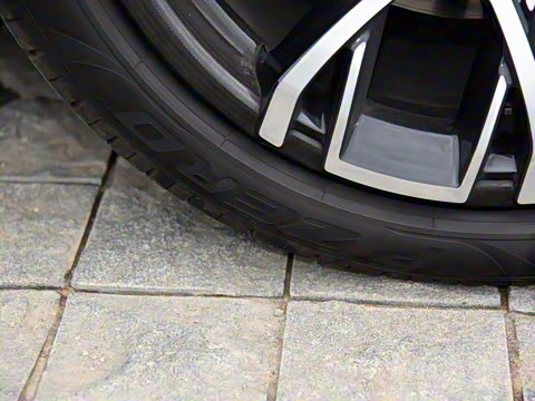 2022�� 6.7T Black Badge