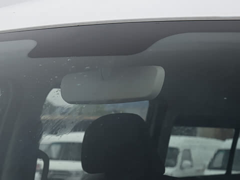 2023�� 2.0L �ͳ�����ʨ 9��