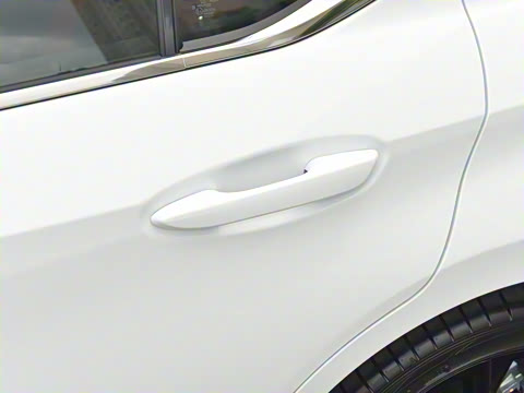 2022�� 300h F SPORT