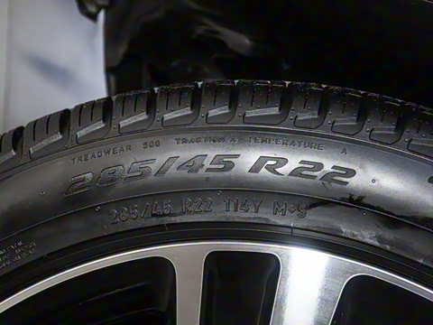 2025�� 3.0 L6 400PS �����ӳ���