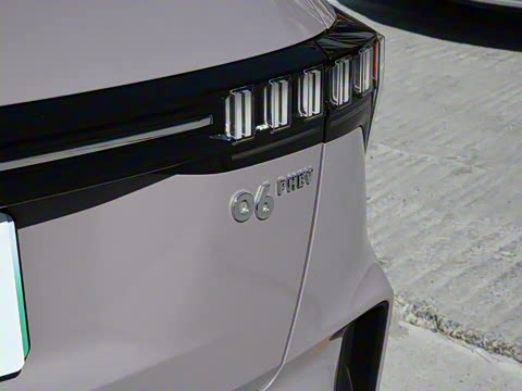 2023�� 1.5T Remix PHEV Shero