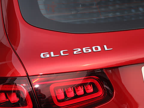 2021�� GLC 260 L 4MATIC ������