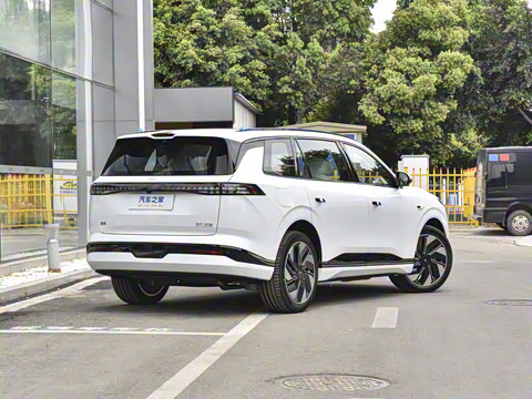 2025�� 210Ultra�Ǽݰ� 5��