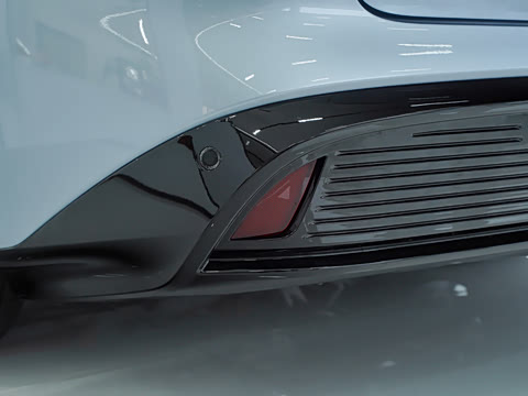 2025�� 555���˰�