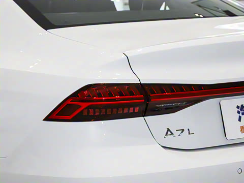 2025�� 45 TFSI ������