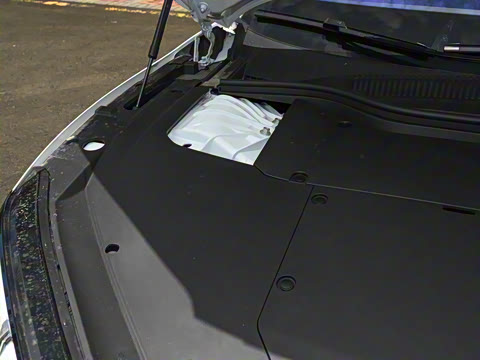 2025�� 75kWh Touring