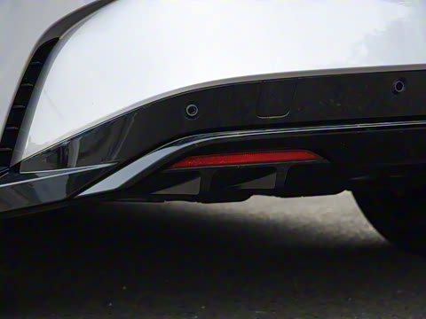 2025�� 630 PRO���а�