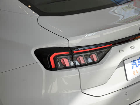 2023�� EcoBoost 180 ������