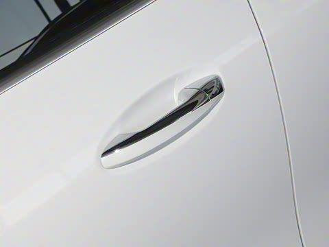 2025�� �Ŀ� GLA 220