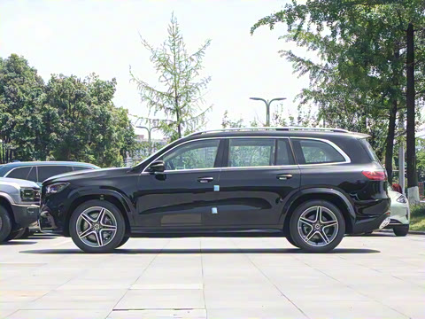 2025�� GLS 450 4MATIC ʱ����