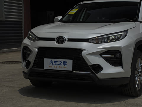 2023�� 2.0L CVT�������а�