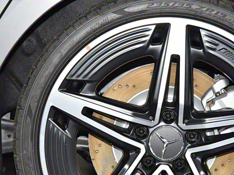 2025�� �Ŀ� AMG A 35 L 4MATIC