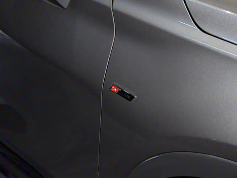 2022�� EcoBoost 245 ST-Line