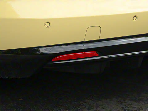 2025�� 75kWh Touring